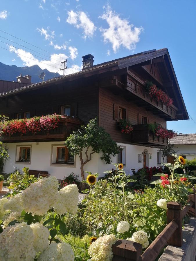 Haus Stefan Villa Langenfeld Luaran gambar