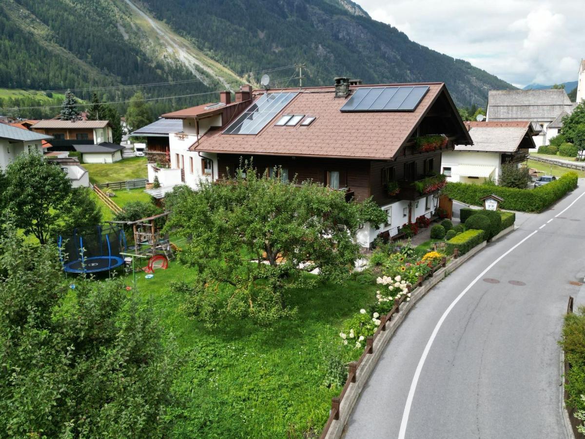 Haus Stefan Villa Langenfeld Luaran gambar
