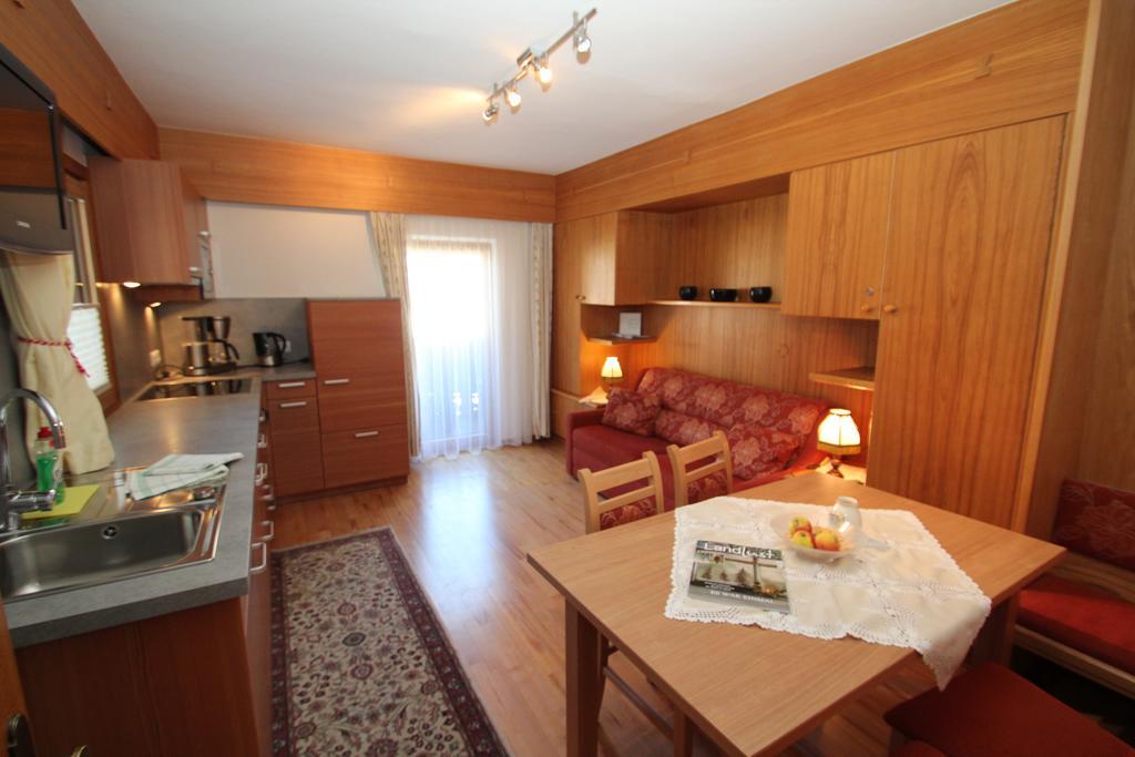 Haus Stefan Villa Langenfeld Luaran gambar