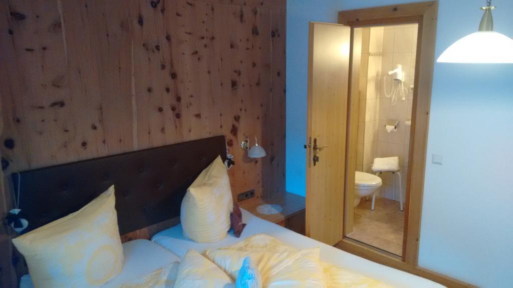 Haus Stefan Villa Langenfeld Luaran gambar